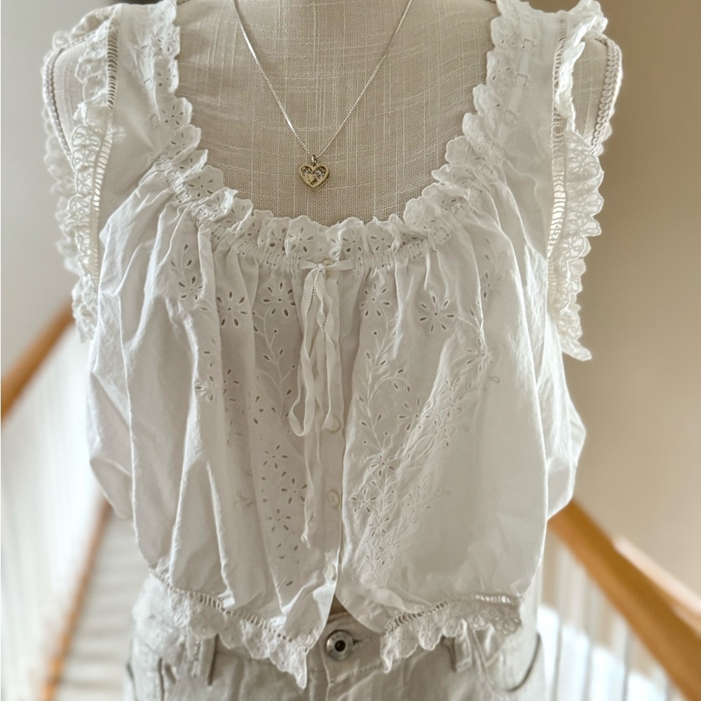 DÔEN Traveler Top 100% Organic Cotton White Eyelet Lace Trim Size S